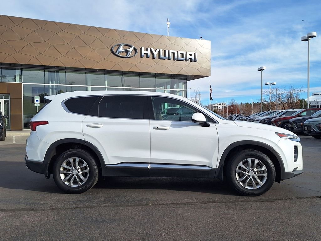 Used 2020 Hyundai Santa Fe SEL image 2