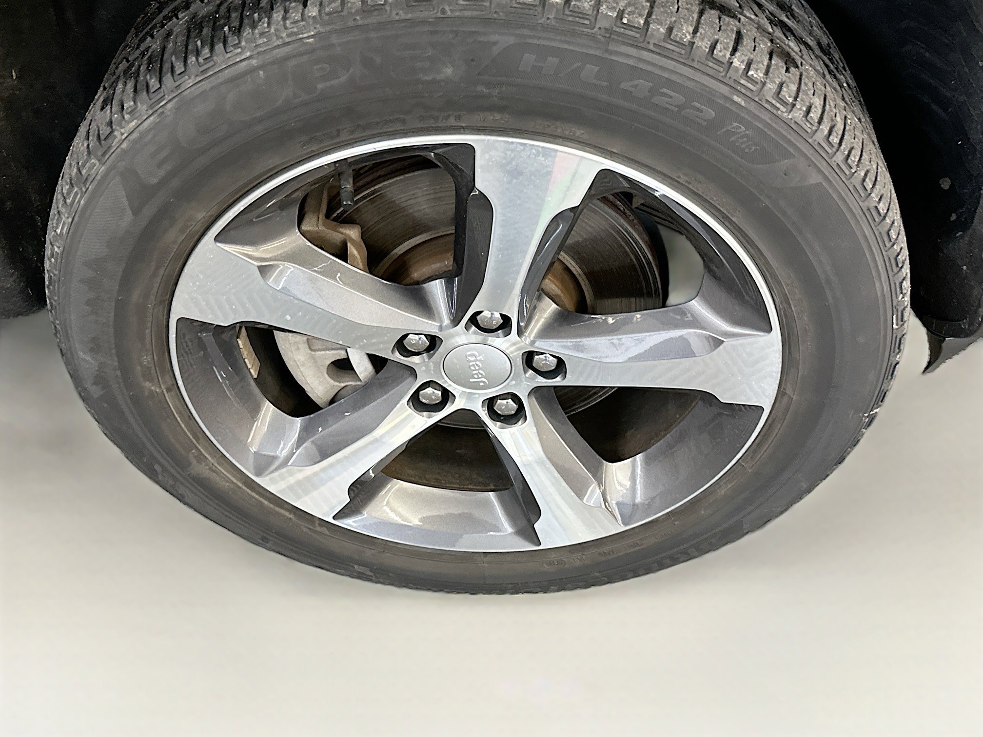 Used 2023 Jeep Grand Cherokee L Limited image 11