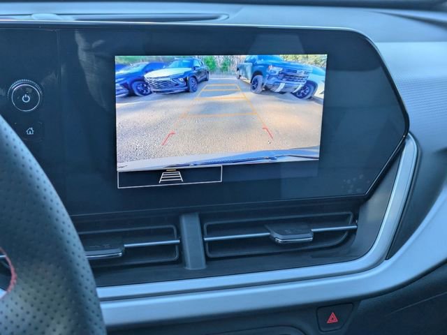 New 2026 Chevrolet Trax RS w/ Sunroof Package image 17