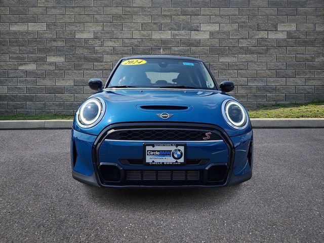Used 2024 MINI Cooper S FWD image 2