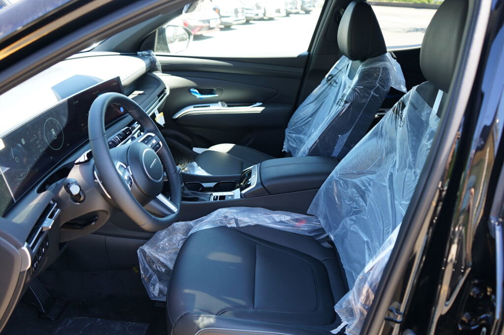 New 2025 Hyundai Santa Cruz Limited AWD/4WD image 10
