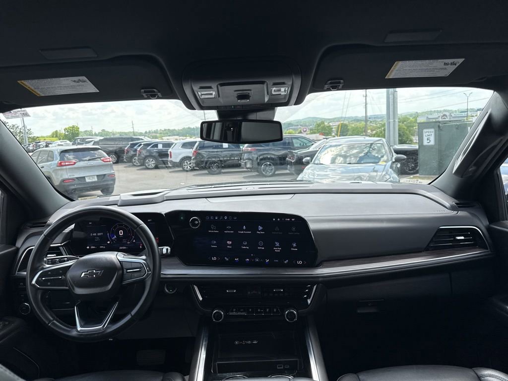 Used 2025 Chevrolet Tahoe Z71 AWD/4WD image 24