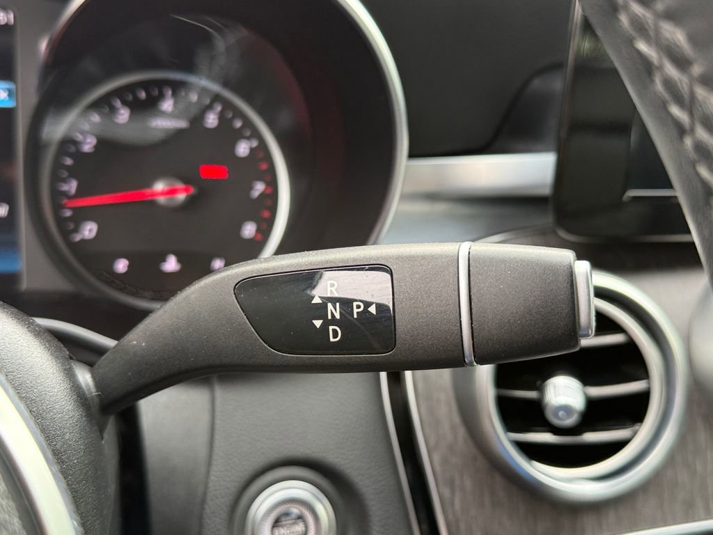 Used 2019 Mercedes-Benz C 300 4MATIC Sedan image 17