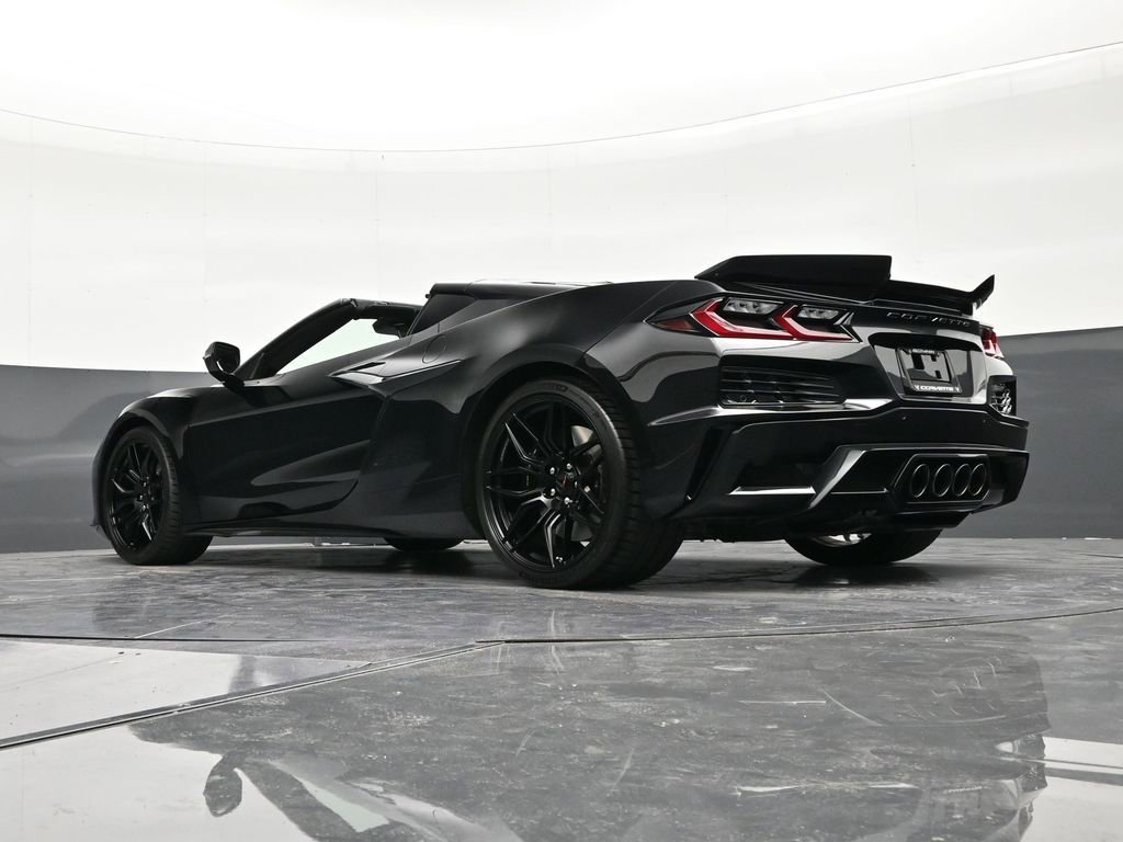 Certified 2025 Chevrolet Corvette Z06 image 22