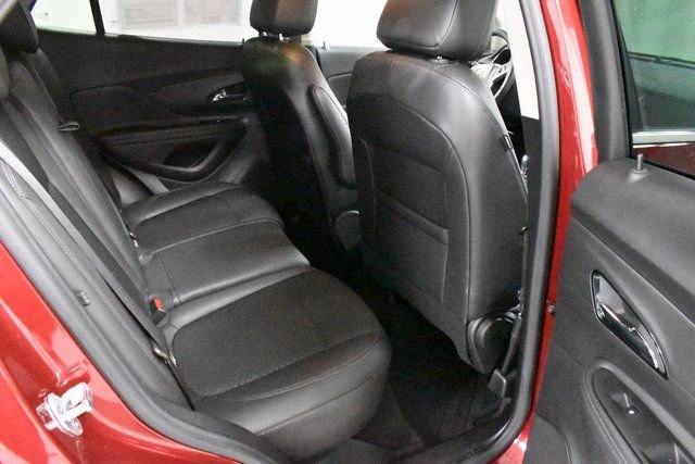 Certified 2022 Buick Encore Preferred w/ Safety Package image 14