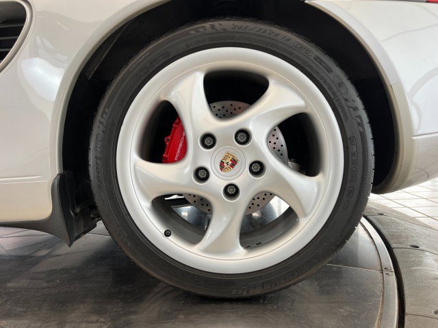 Used 2002 Porsche Boxster S image 31