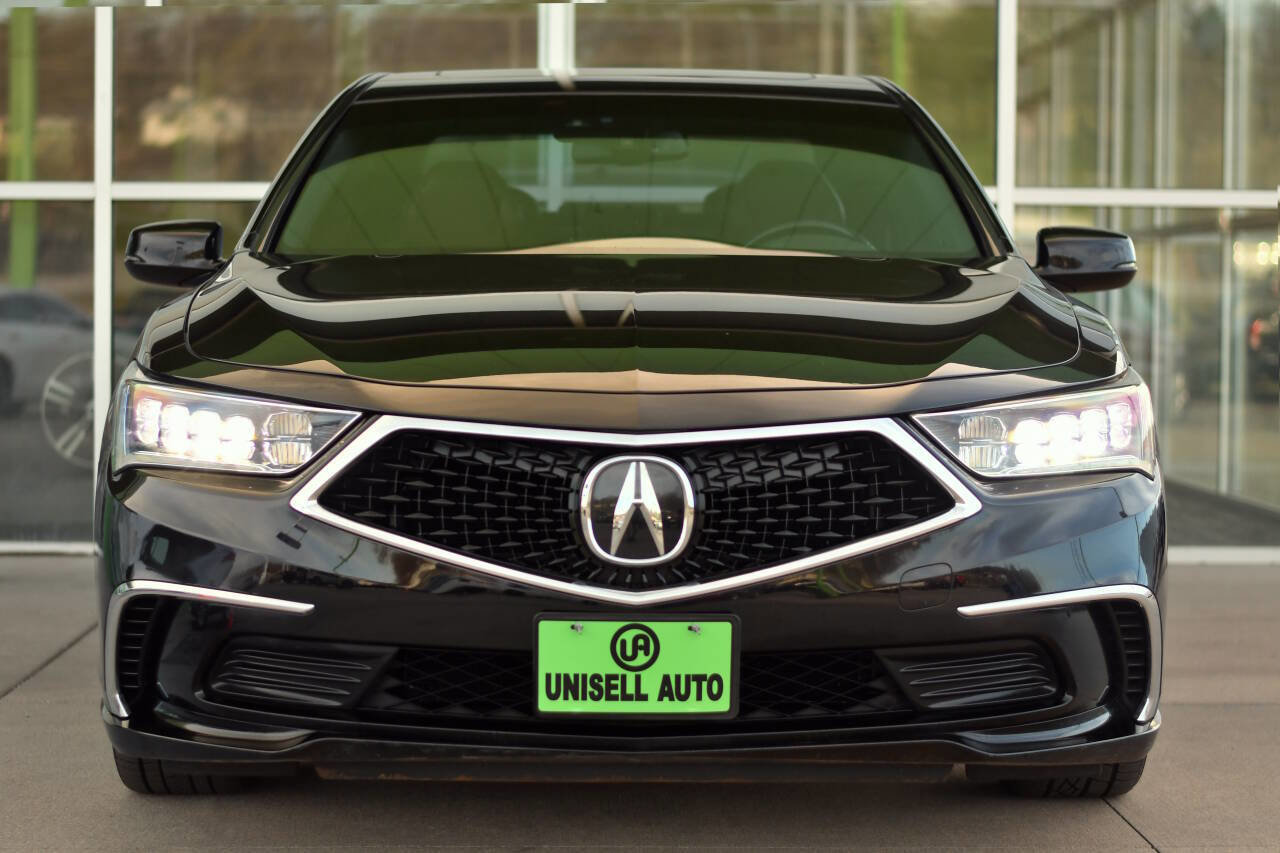Used 2018 Acura RLX w/ Technology Package image 4