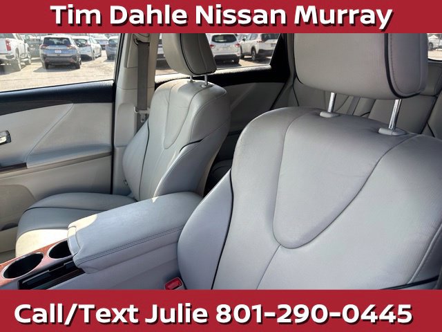 Used 2011 Toyota Venza w/ Comfort Pkg FWD image 24