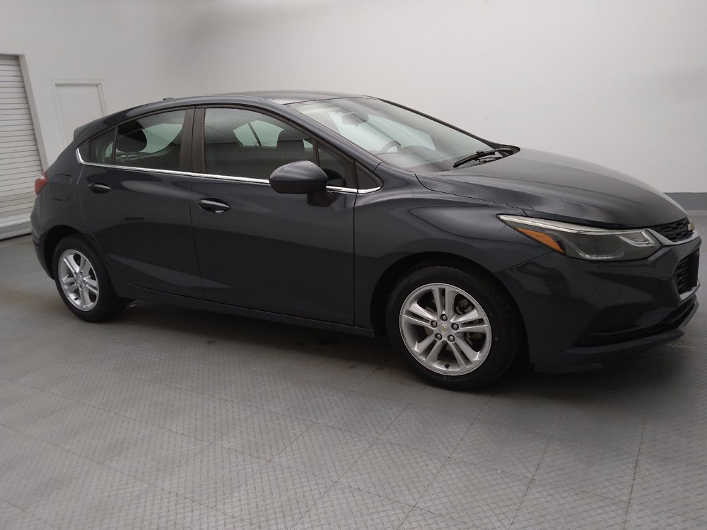 Used 2018 Chevrolet Cruze LT image 11