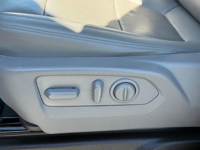 Used 2022 Chevrolet Silverado 1500 LTZ w/ LTZ Convenience Package II image 18