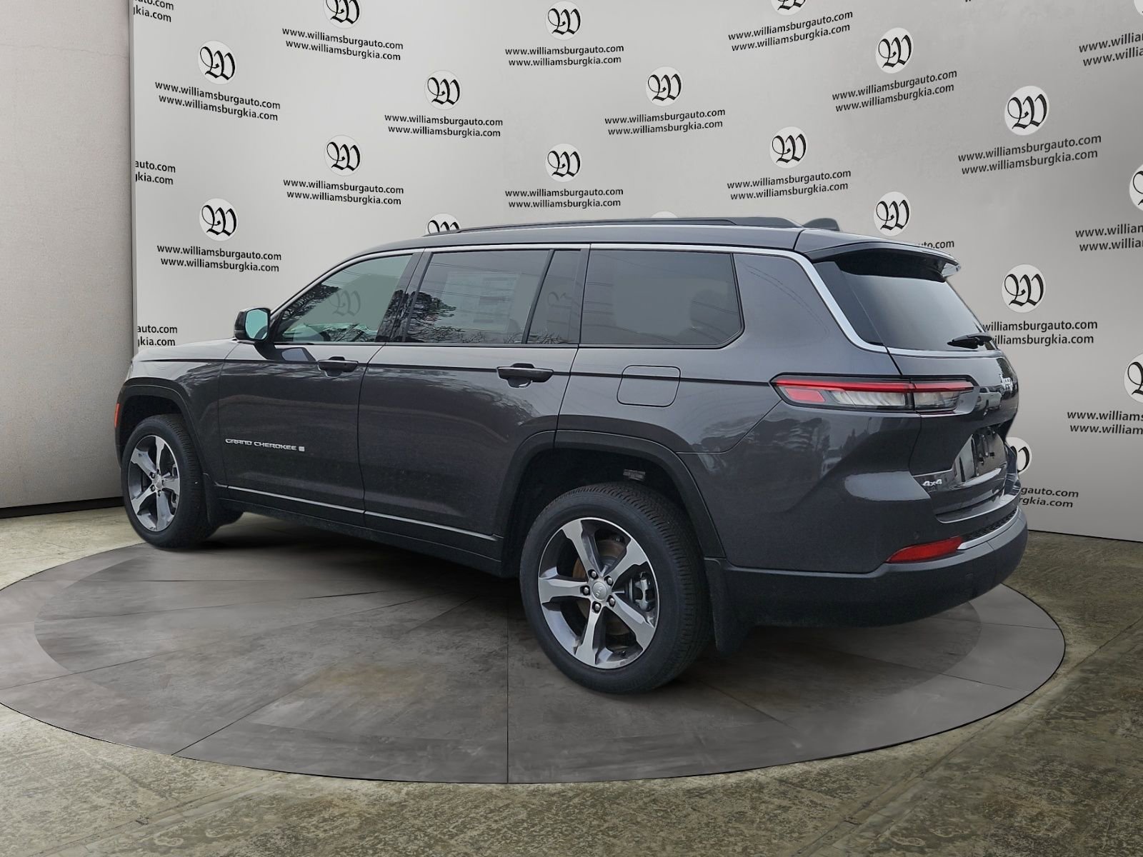New 2026 Jeep Grand Cherokee L Limited image 3