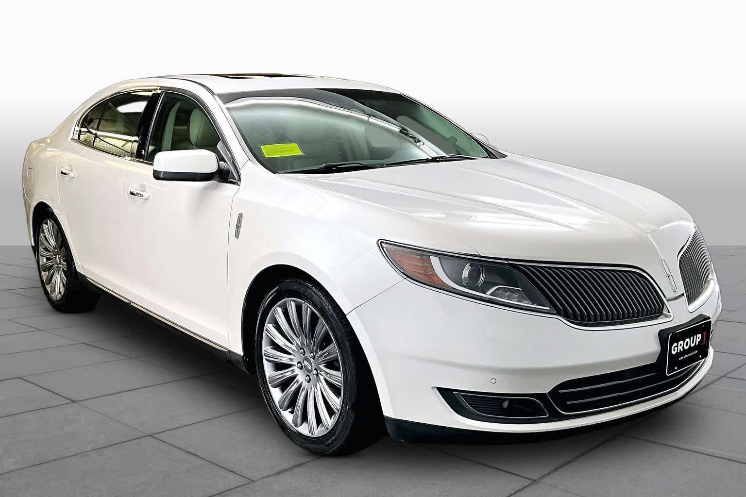 Used 2014 Lincoln MKS AWD w/ Equipment Group 101A image 3