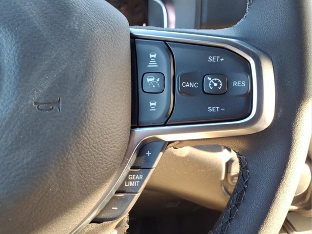 New 2026 RAM 1500 Big Horn AWD/4WD image 17