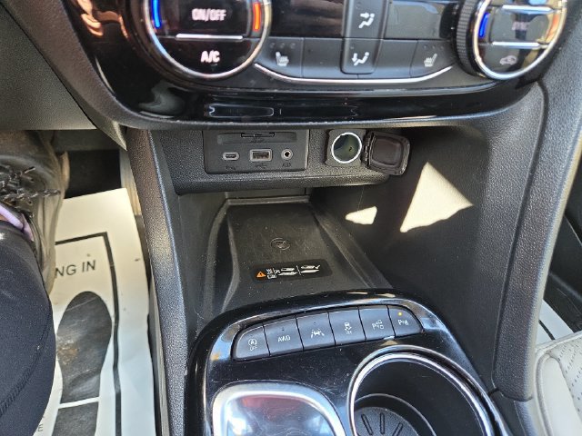 Used 2021 Buick Encore GX Essence w/ Advanced Technology Package AWD/4WD image 26