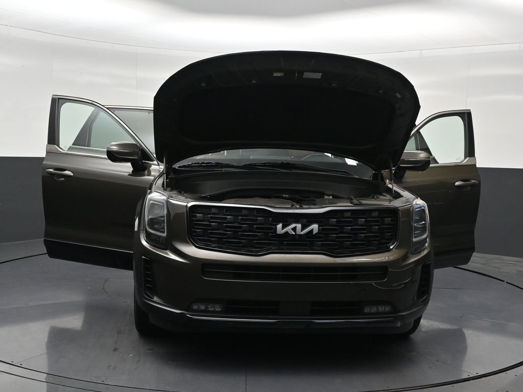 Used 2022 Kia Telluride SX w/ Nightfall Edition Package AWD/4WD image 37