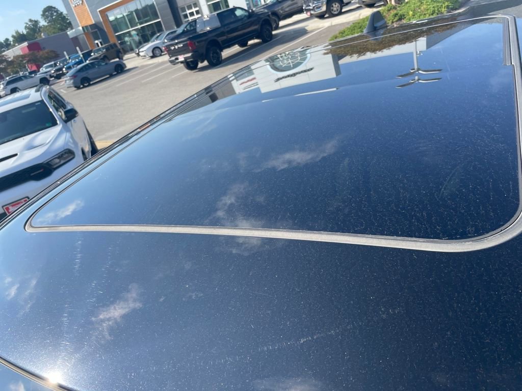 Used 2020 RAM 1500 Limited w/ Black Appearance Package image 12