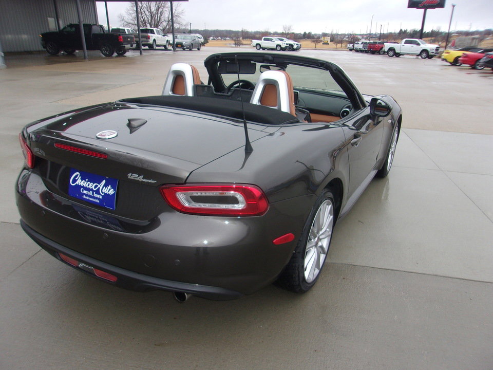 Used 2019 FIAT 124 Spider Lusso w/ Convenience Group image 11