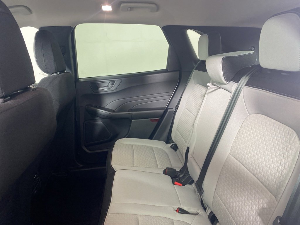 Used 2025 Ford Escape Active image 13
