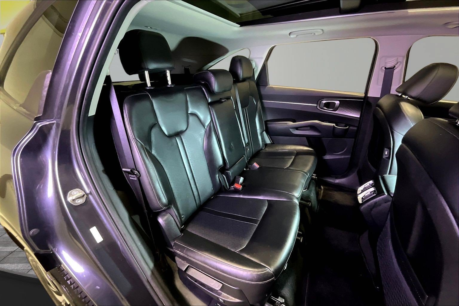 Used 2023 Kia Sorento S w/ Panoramic Sunroof Package FWD image 24