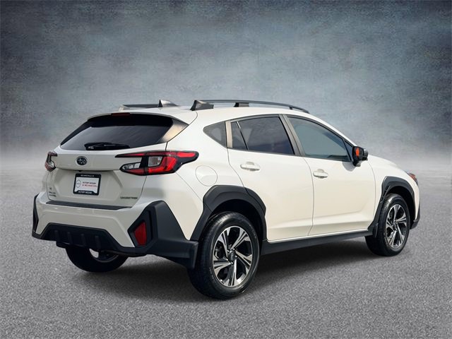 Used 2024 Subaru Crosstrek 2.0i Premium image 2