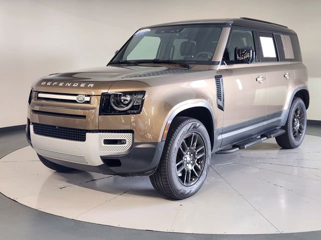 Used 2025 Land Rover Defender 110 S image 1