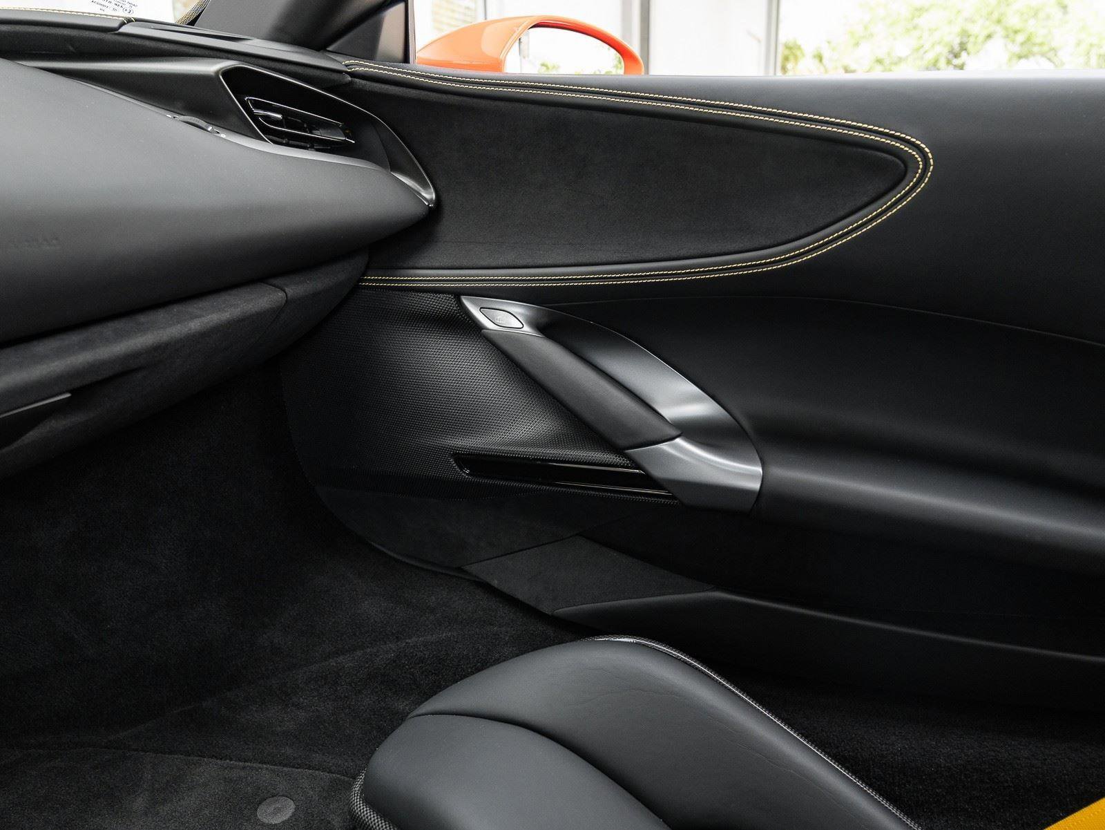 Used 2021 Ferrari SF90 Stradale image 40