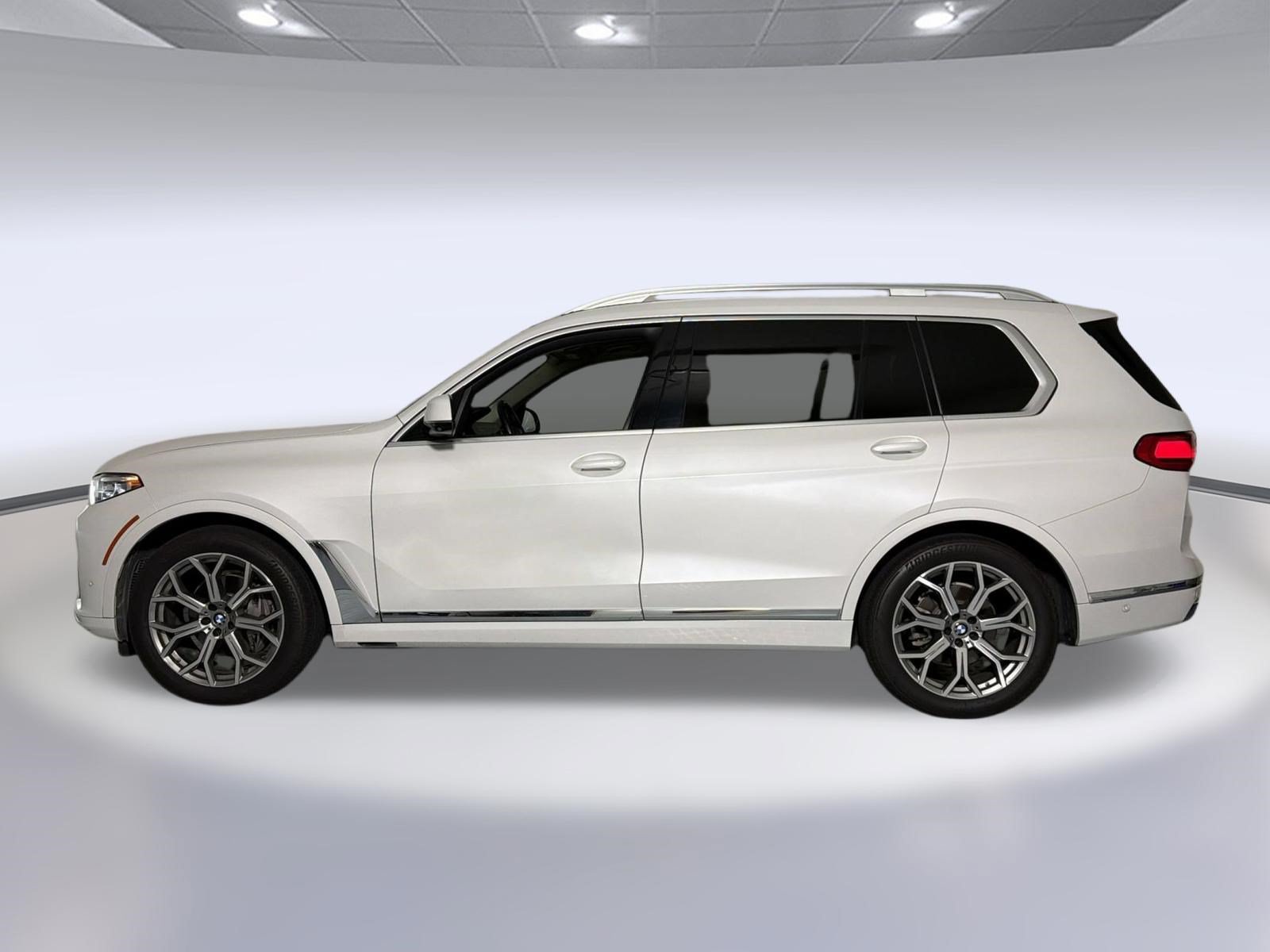 Used 2020 BMW X7 xDrive40i w/ Premium Package AWD/4WD image 2