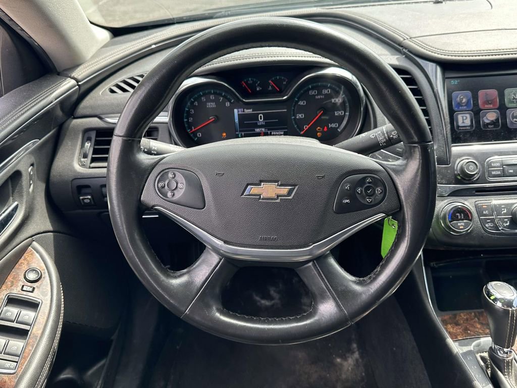 Used 2015 Chevrolet Impala LT FWD image 14