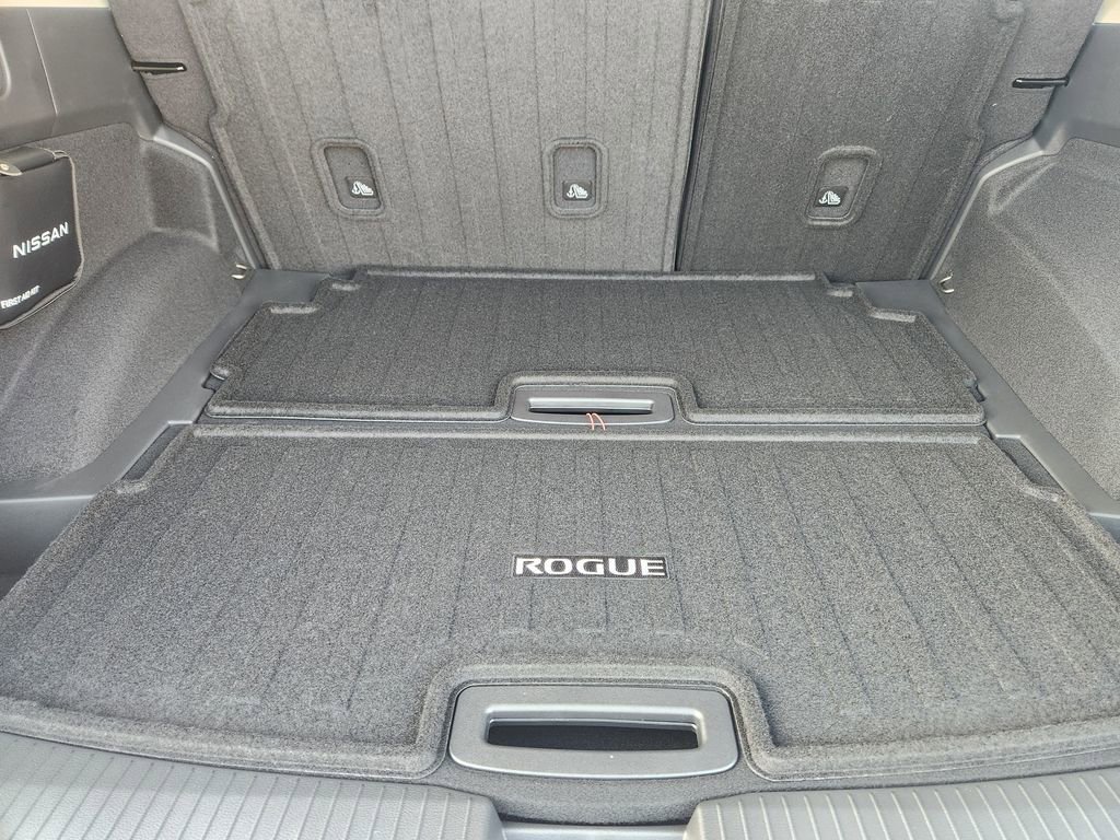 New 2026 Nissan Rogue Platinum w/ Platinum Premium Package AWD/4WD image 22