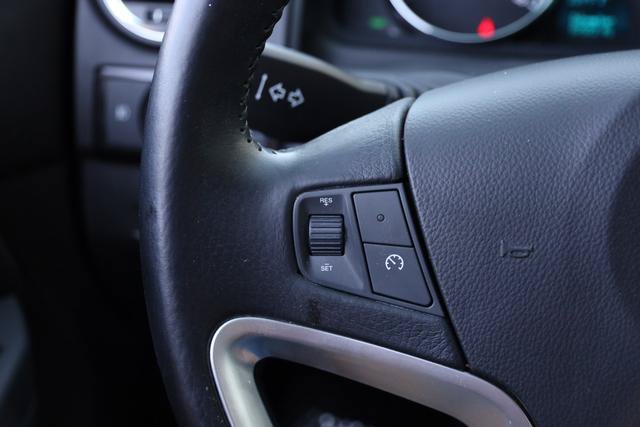 Used 2014 Chevrolet Captiva Sport LS FWD image 16