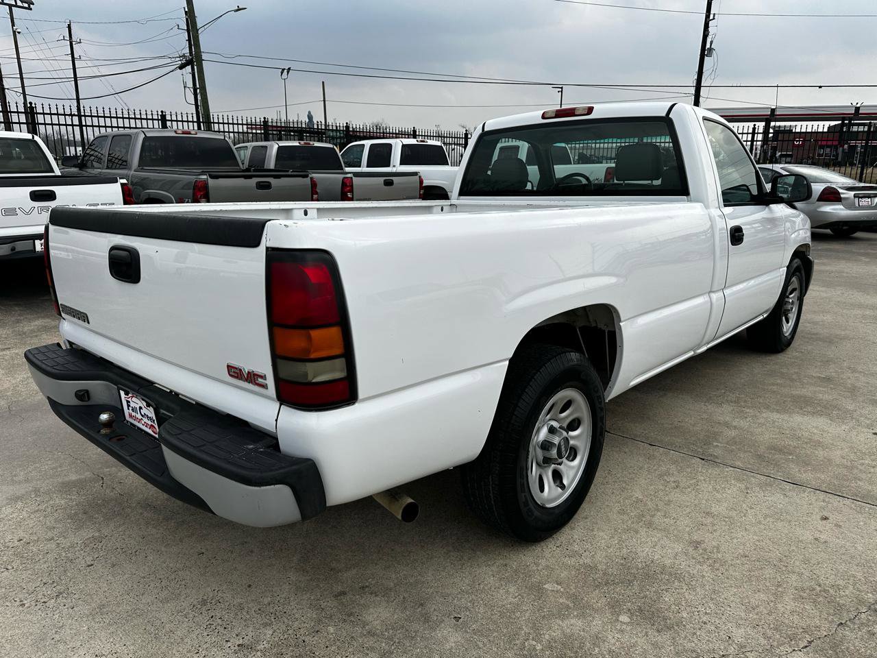 Used 2006 GMC Sierra 1500 W/T RWD image 6