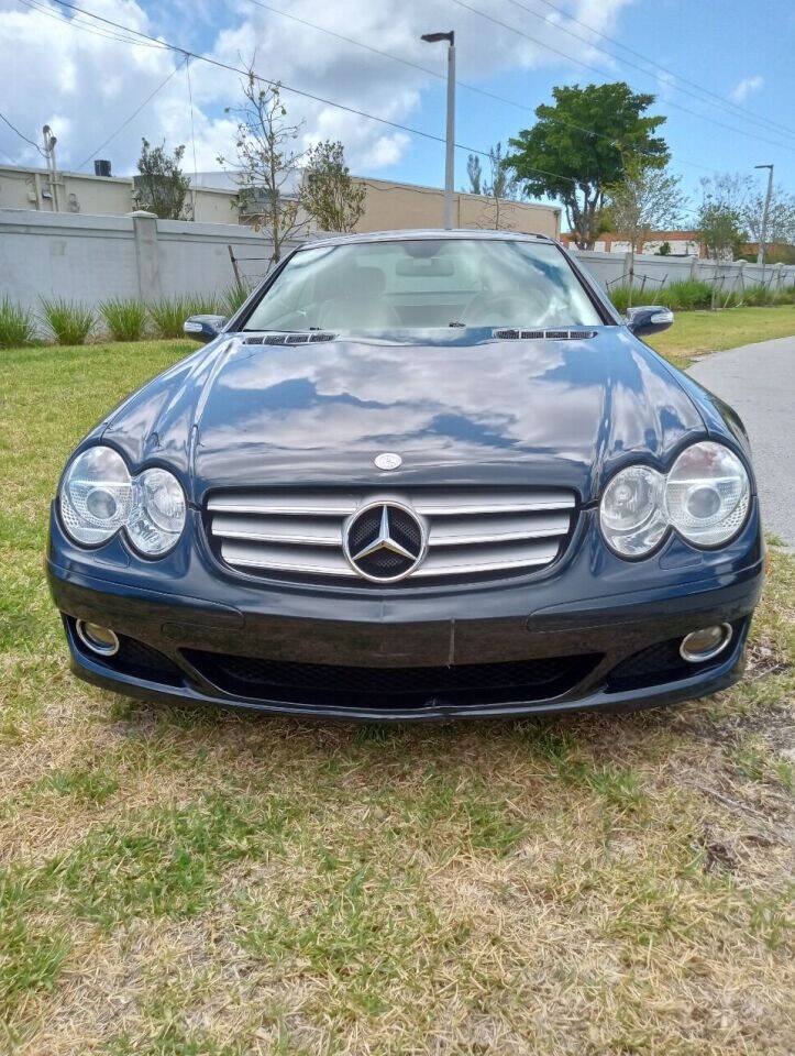 Used 2007 Mercedes-Benz SL 550 image 3