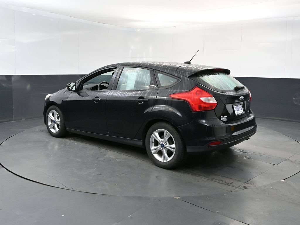 Used 2014 Ford Focus SE FWD image 3