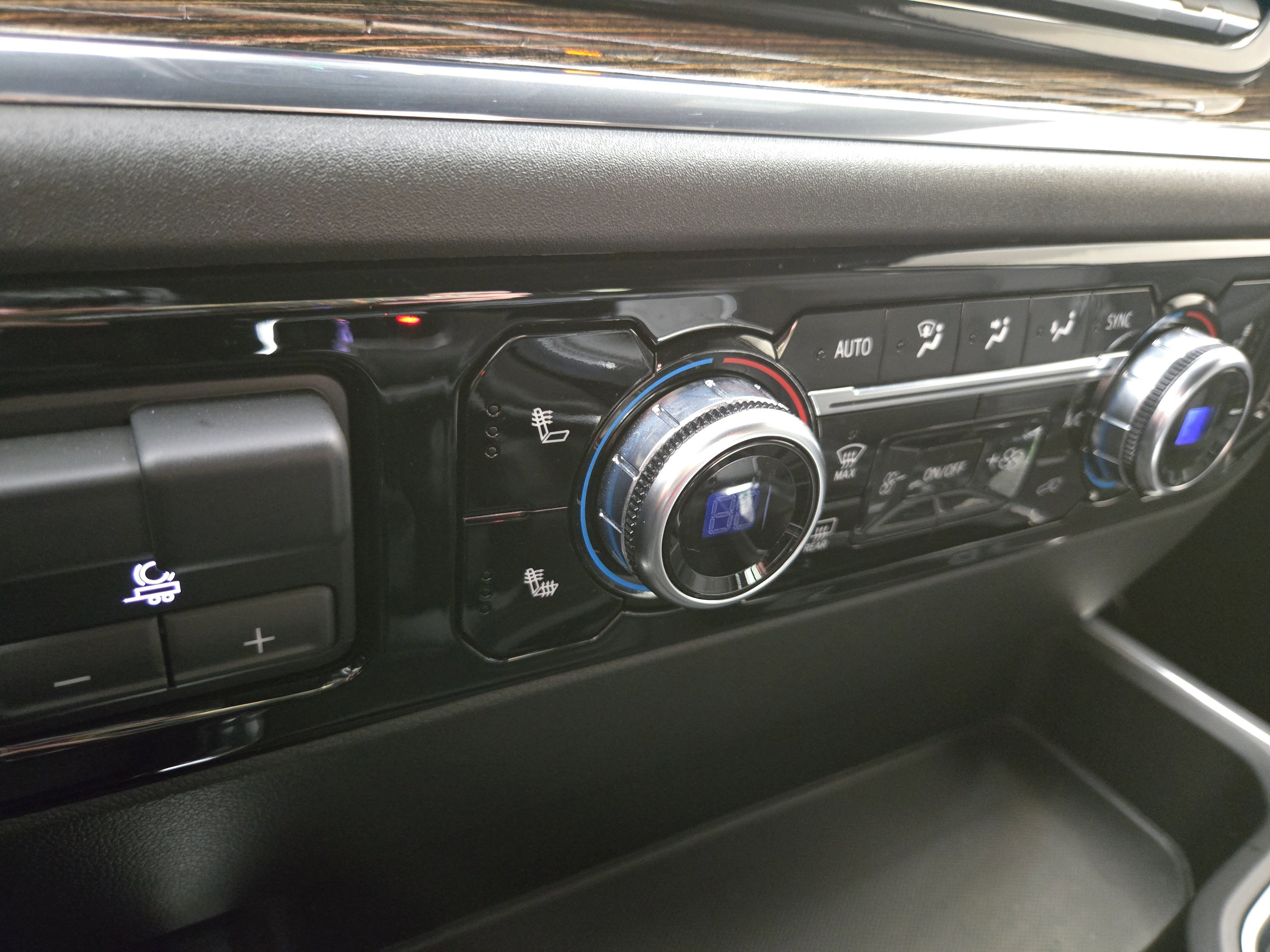 Certified 2024 GMC Sierra 1500 Elevation w/ Preferred Package image 26