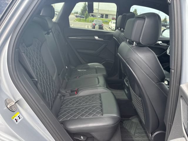 Used 2018 Audi SQ5 Premium Plus w/ Navigation Package AWD/4WD image 24
