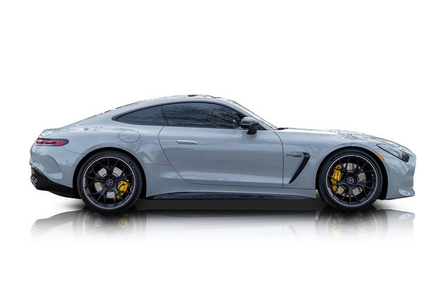 Used 2025 Mercedes-Benz AMG GT 63 image 2