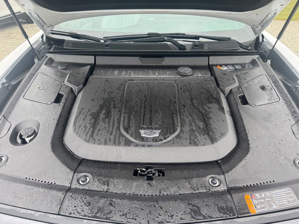 Certified 2024 Cadillac Lyriq Sport image 10