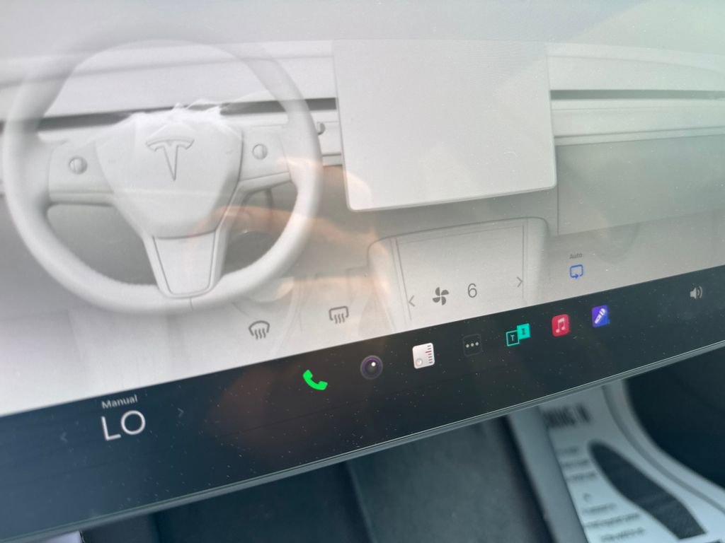 Used 2022 Tesla Model 3 Performance image 18