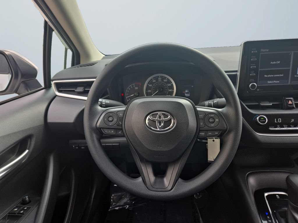 Used 2021 Toyota Corolla LE FWD image 12