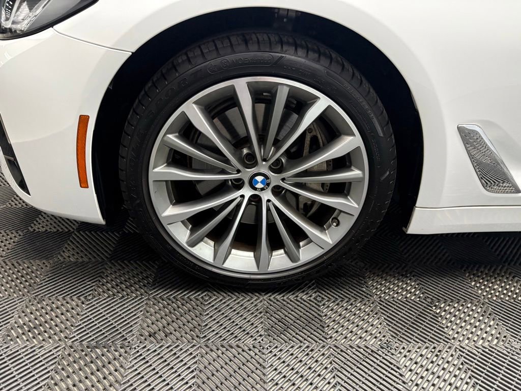 Used 2023 BMW 540i xDrive w/ Convenience Package AWD/4WD image 18