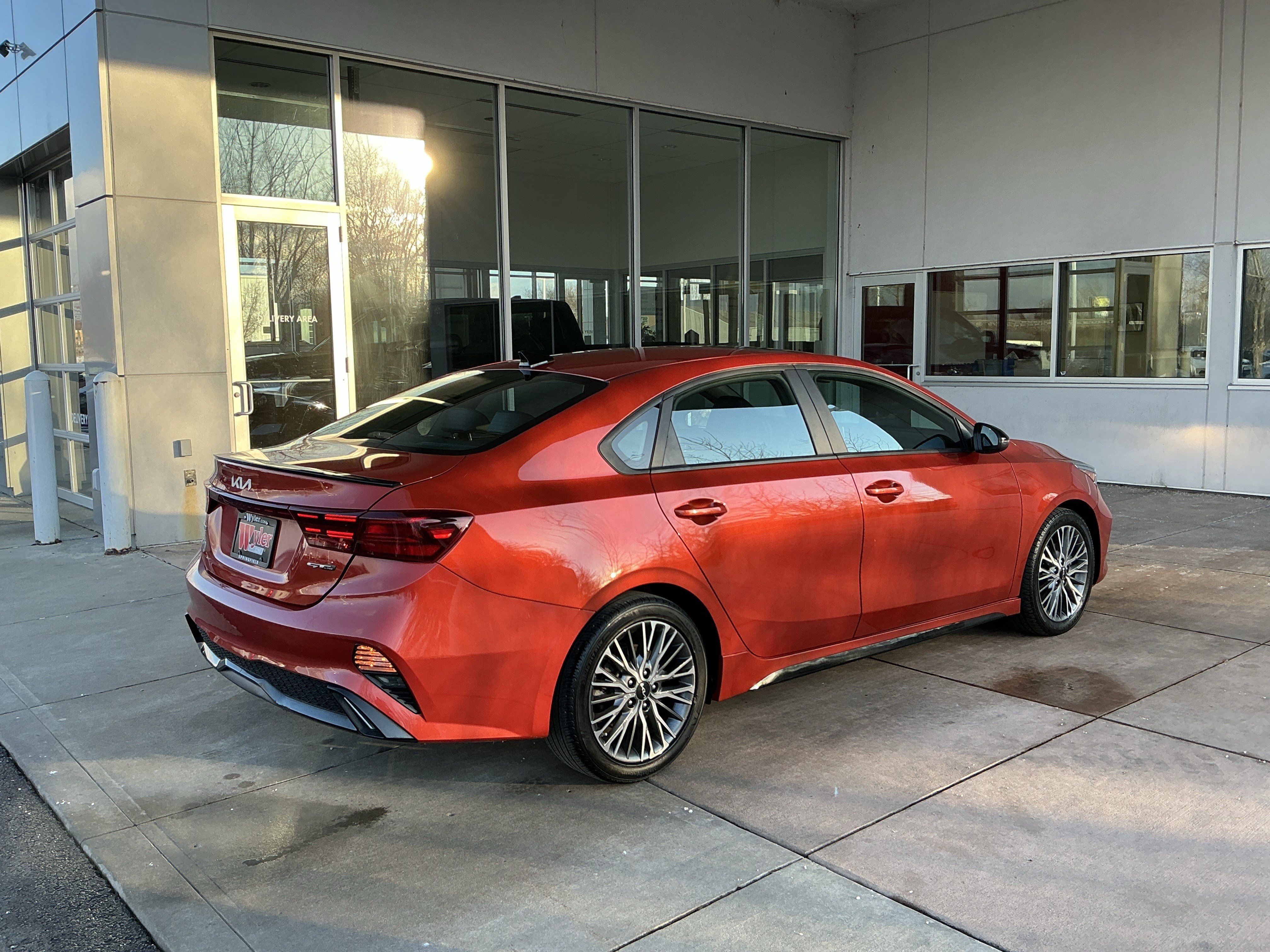 Used 2022 Kia Forte GT-Line w/ GT-Line Premium Package image 22
