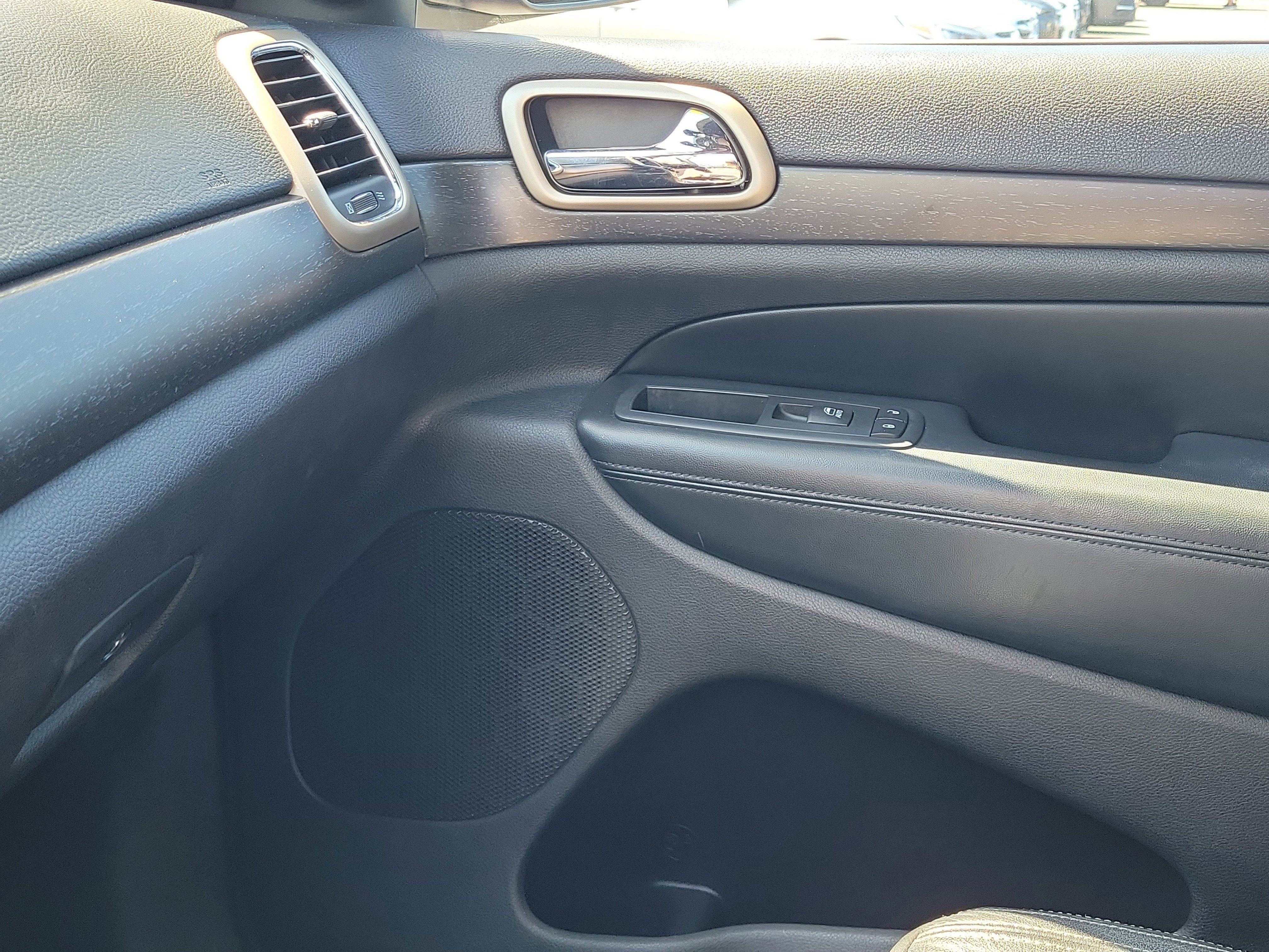 Used 2015 Jeep Grand Cherokee Laredo w/ Quick Order Package 23E image 27