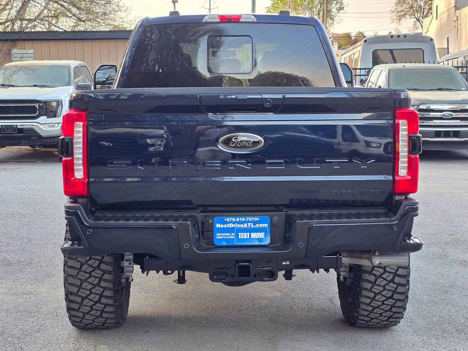 Used 2025 Ford F250 XLT w/ Black Appearance Package image 6