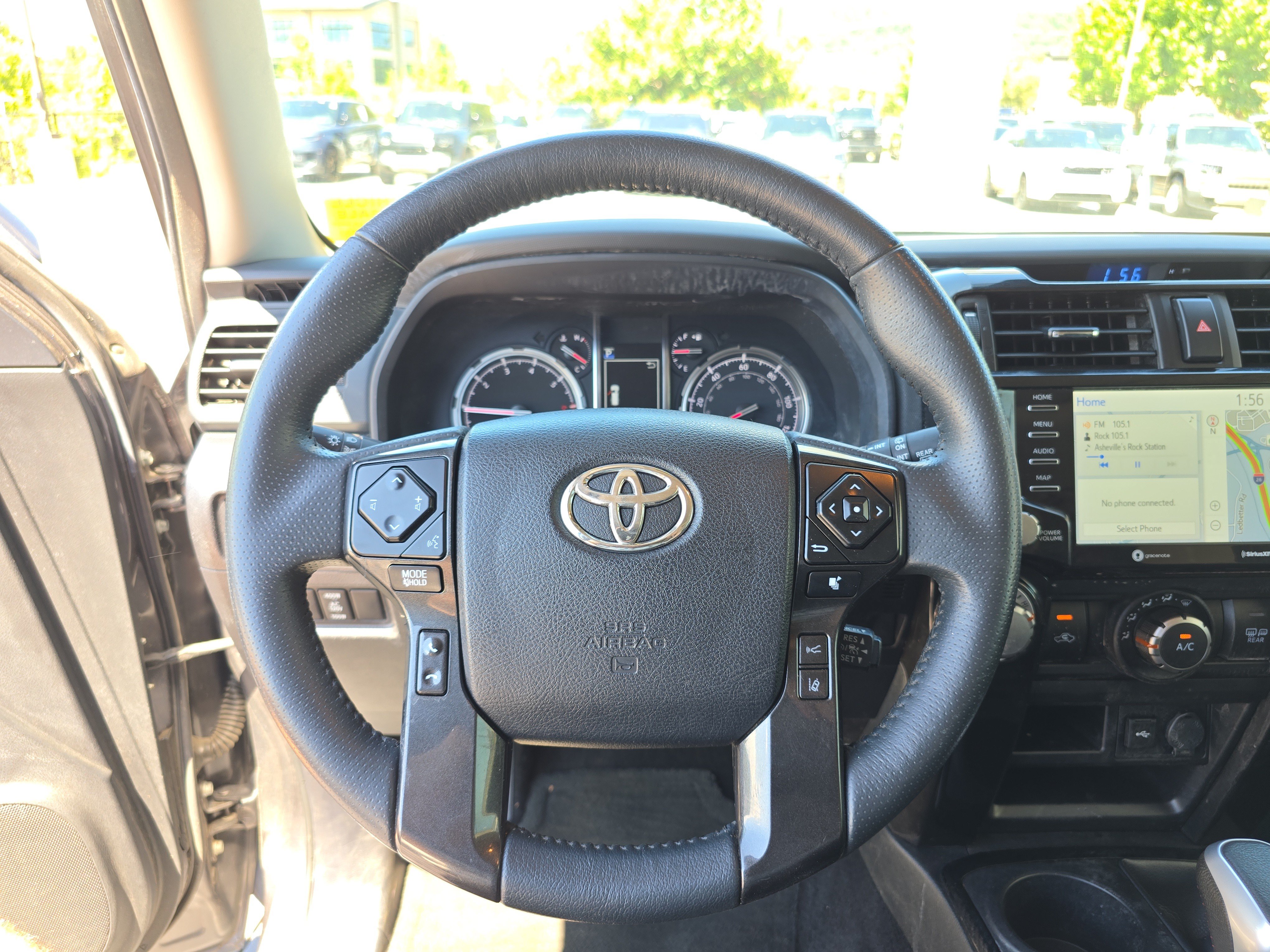 Used 2021 Toyota 4Runner TRD Off-Road Premium w/ Moonroof Package AWD/4WD image 29