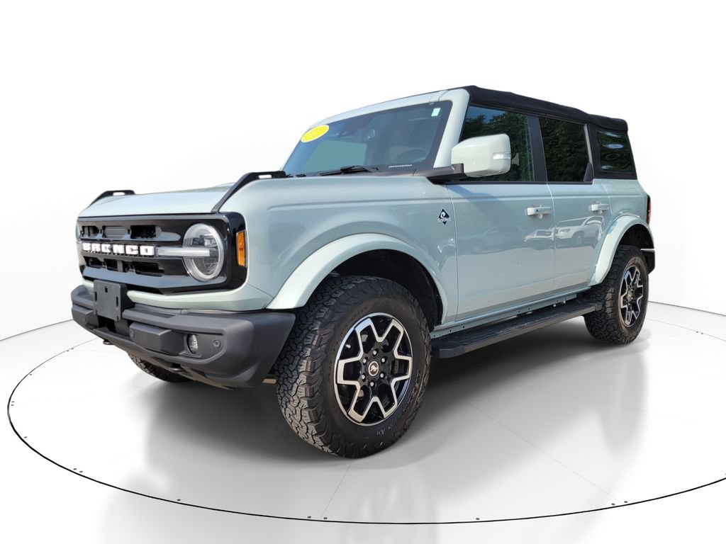 Used 2022 Ford Bronco Outer Banks AWD/4WD image 2