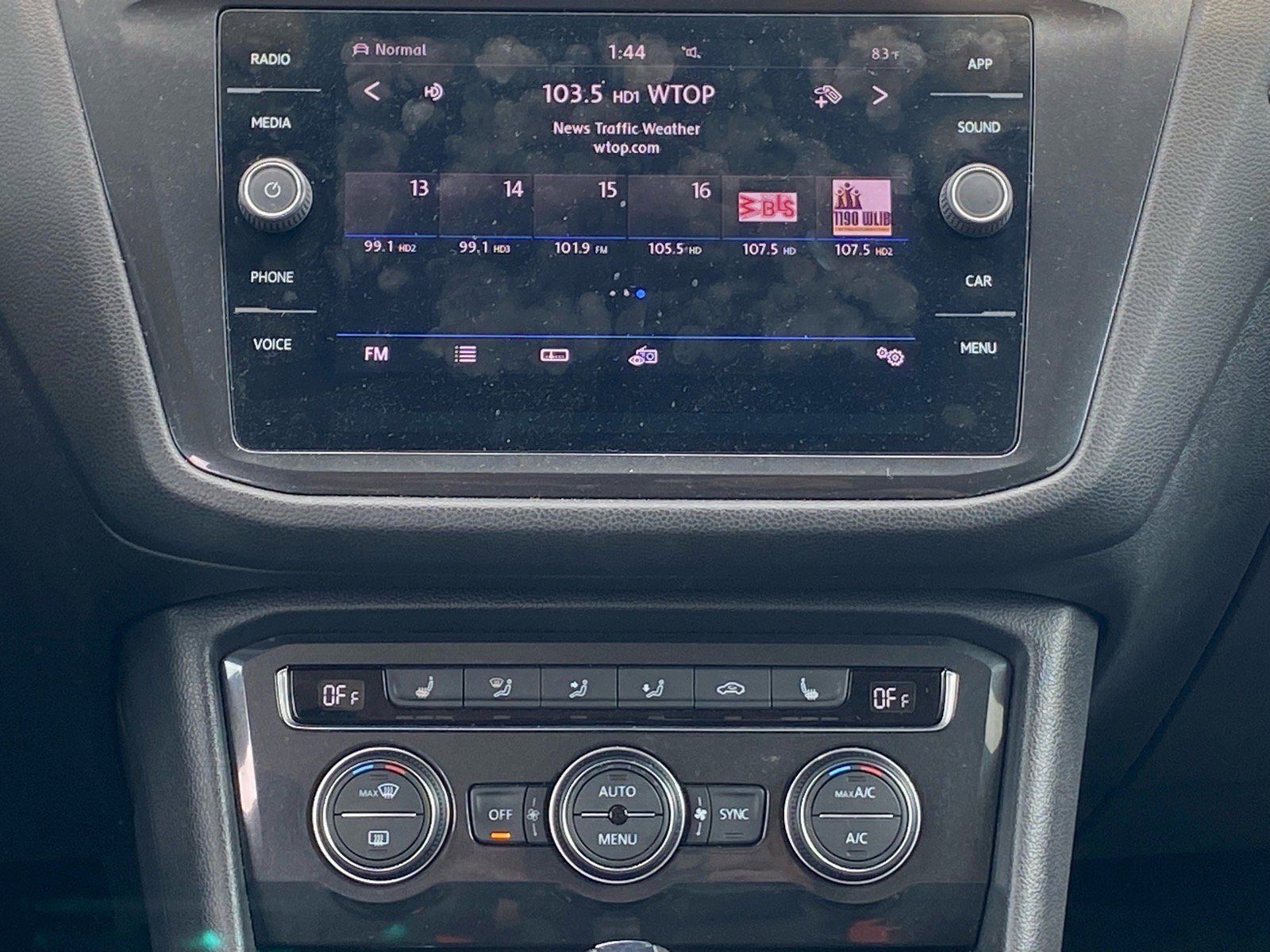 Used 2019 Volkswagen Tiguan SE AWD/4WD image 8