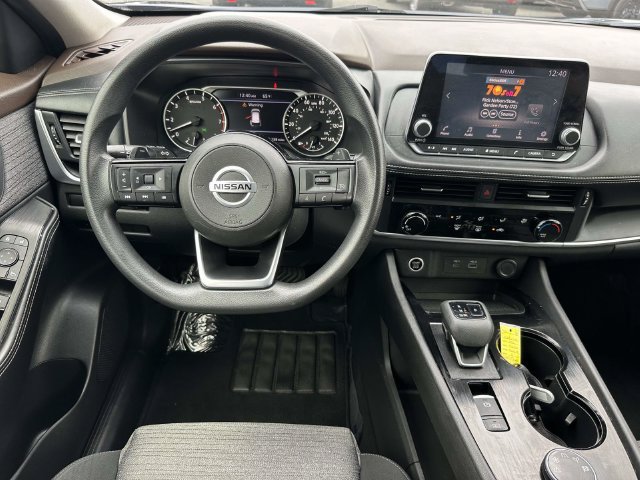 Used 2021 Nissan Rogue S AWD/4WD image 3