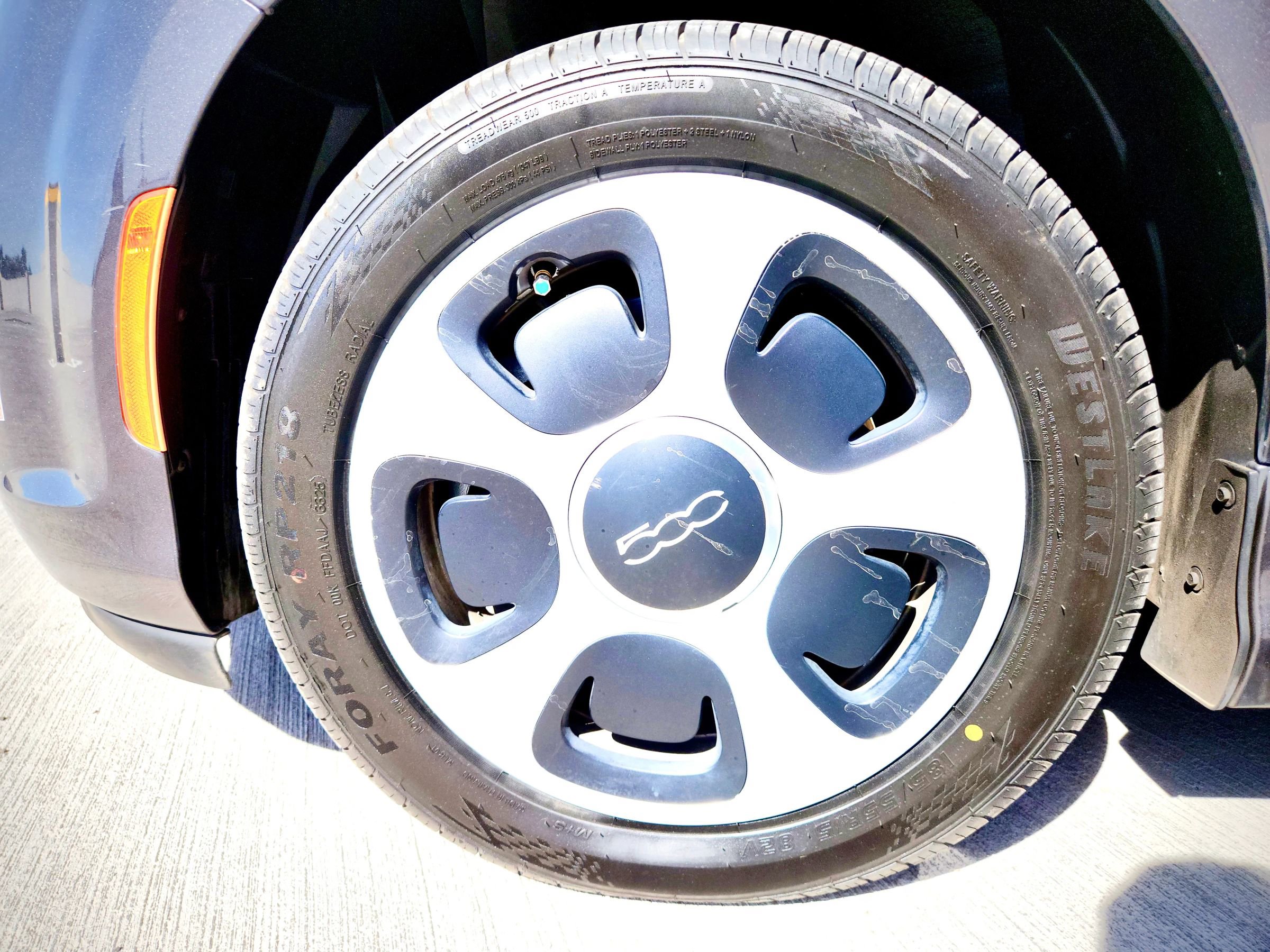 Used 2018 FIAT 500 e image 23