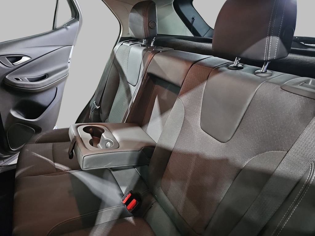 Used 2023 Buick Encore GX Select image 18