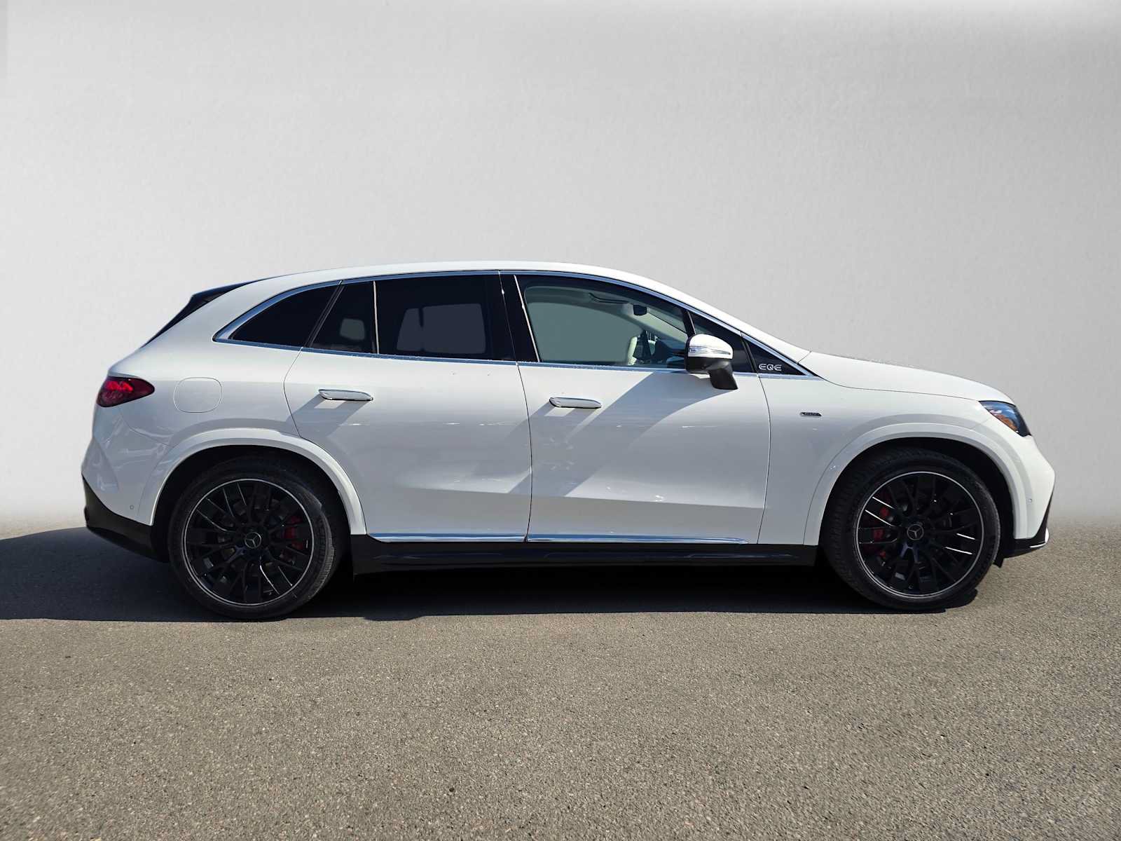 Used 2024 Mercedes-Benz EQE AMG 4MATIC SUV image 2